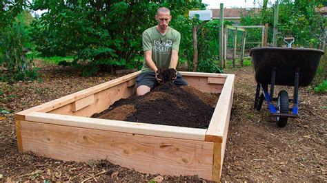 How To Make Good Raised Bed Soil